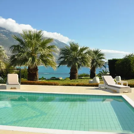 Seaside Kefaloniaprivatevillas 阿尔戈斯托利翁