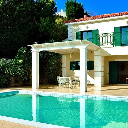 Seaside Kefaloniaprivatevillas